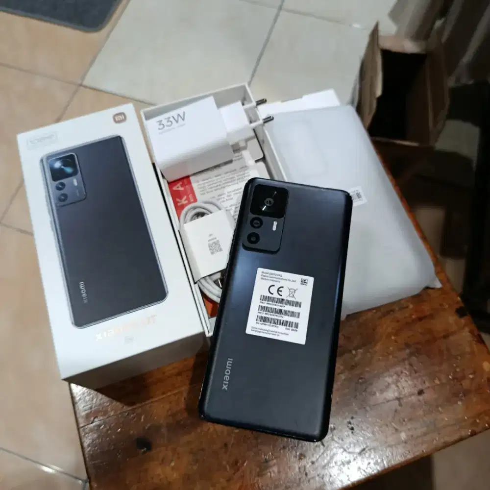 Xiaomi mi 12t 12 t 8/256gb