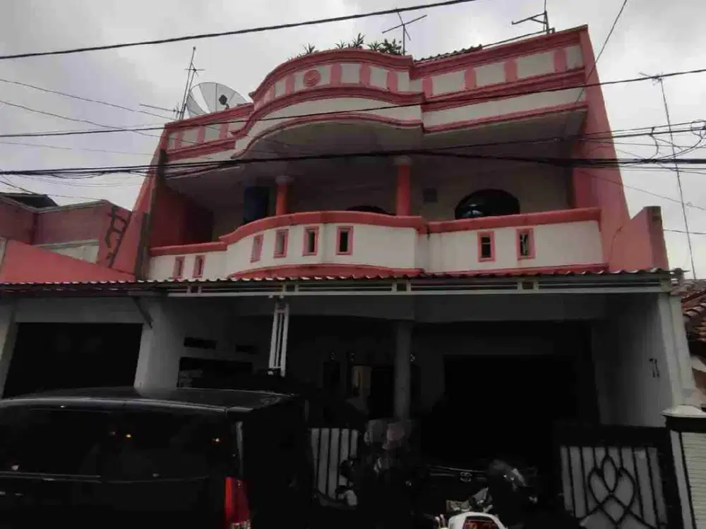 Dijual Rumah siap huni di Kebon Nanas