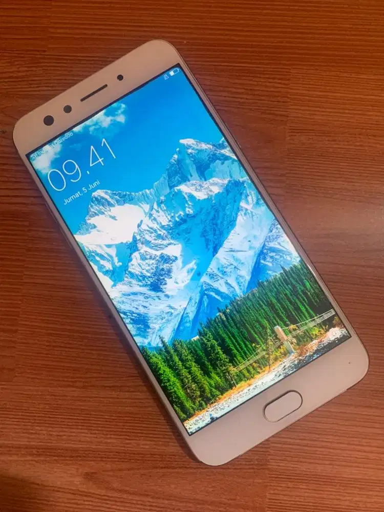 OPPO F3 RAM 4/64 LIKE NEW