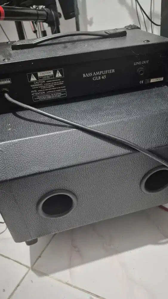 BASS AMPLIFIER GILLMORE