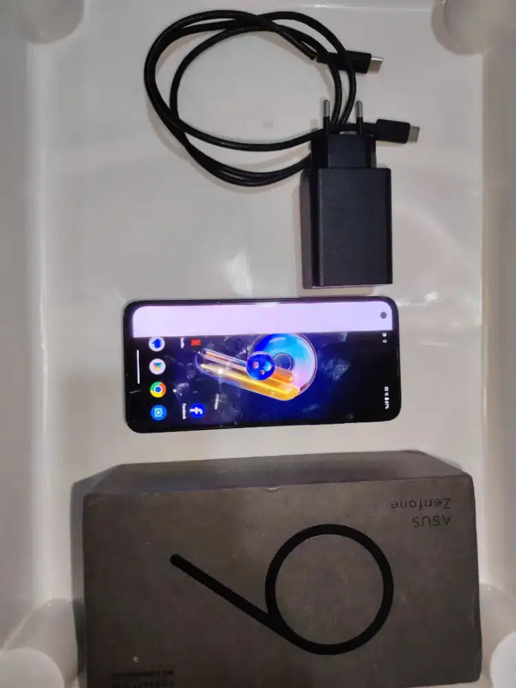 Asus Zenfone 9 - 6/128