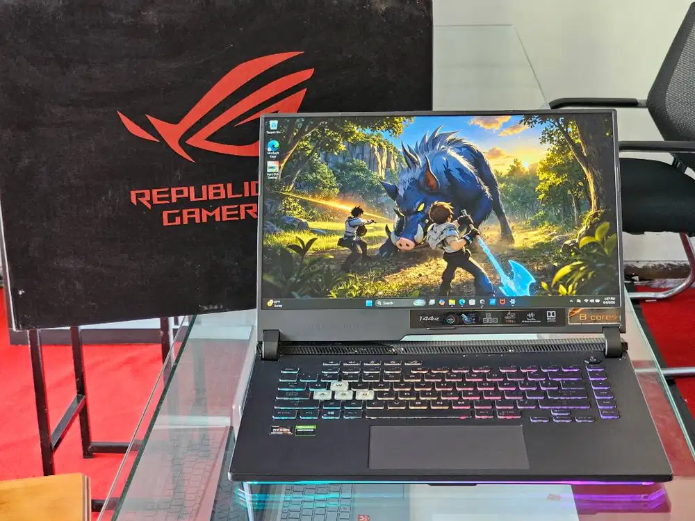 ASUS ROG STRIX G15 G513IC AMD Ryzen 7 Nvidia RTX 3050 4 GB 144 Hz RGB