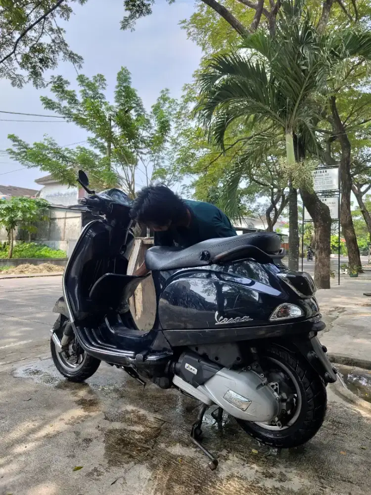 Jual Vespa LX 125 iget tahun 2020