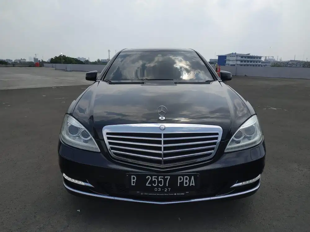 MERCEDES BENZ S300 2011 S300L