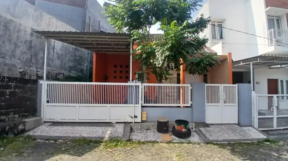 Disewakan rumah di jl pesona cengger ayam