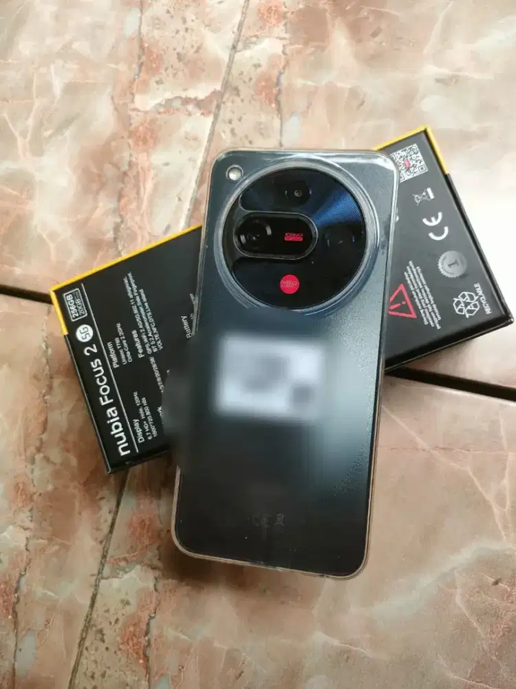 Jual hp zte nubia focus 2 5G, kondisi muluzzzz