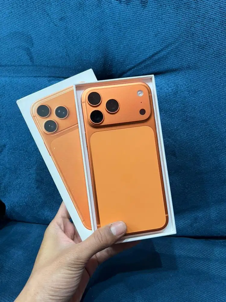 iphone 17 promax 256 cosmic ibox