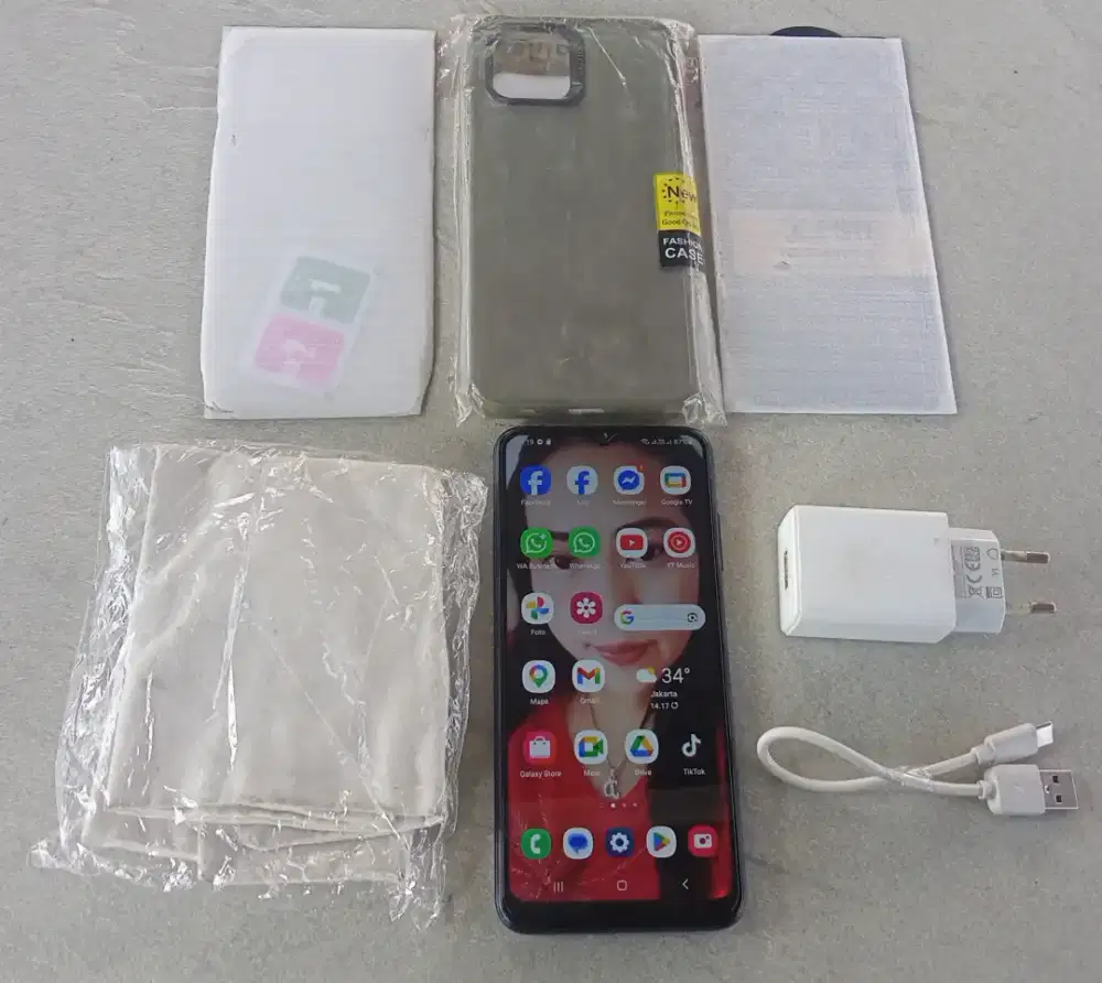 Samsung A03S (2023)
Ram 8gb (4gb+4gb)
Rom 64gb
Blue Edition