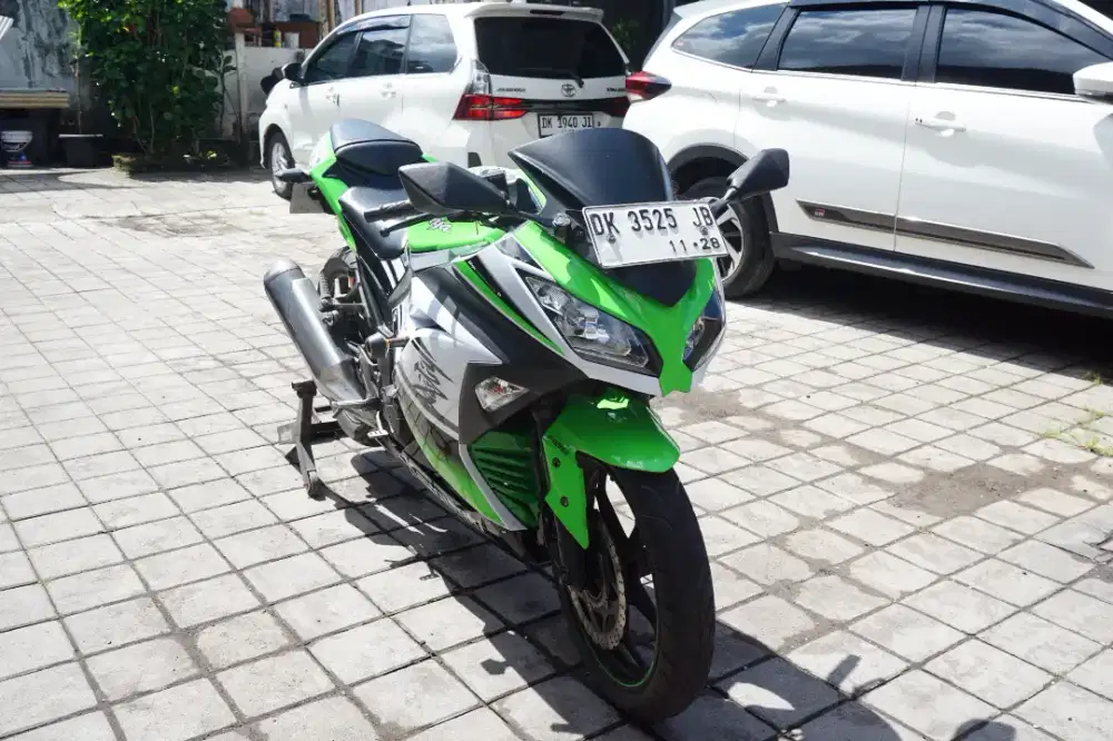 Kawasaki ninja 250 cc SE tahun 2015
