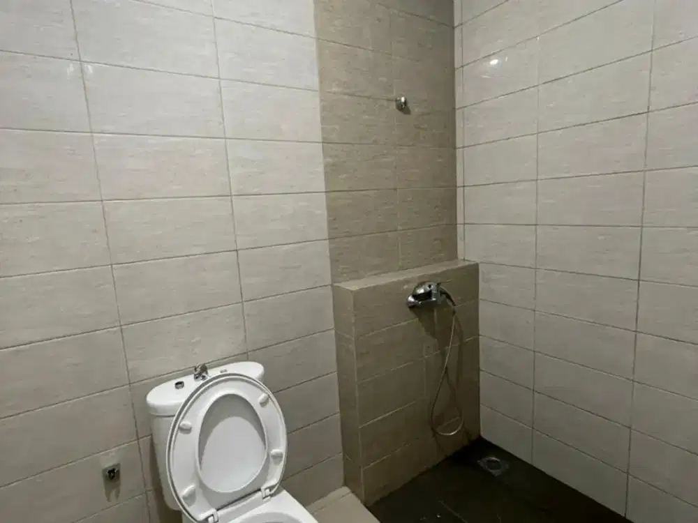 Rumah Semi Furnished Sutera Leora Alam Sutera