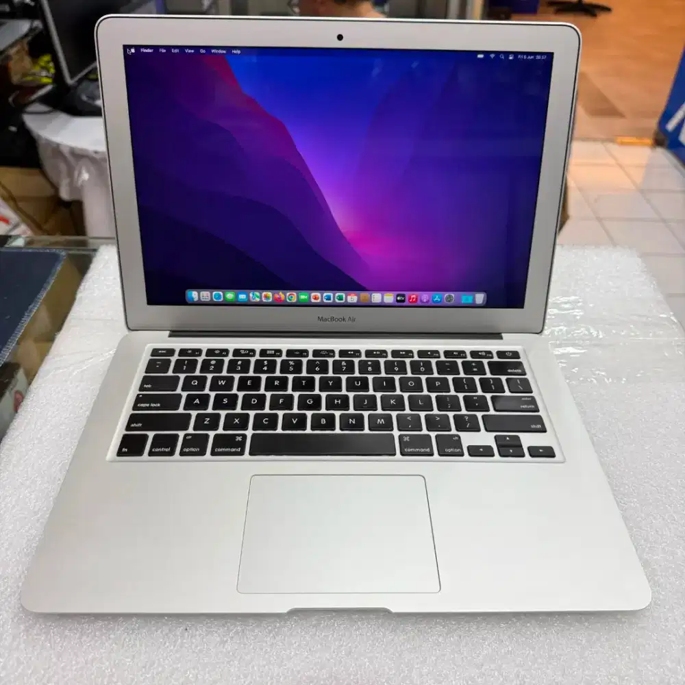 Macbook Air 2017 Ci5-1.8Ghz|8GB|256GB|13.3INCH