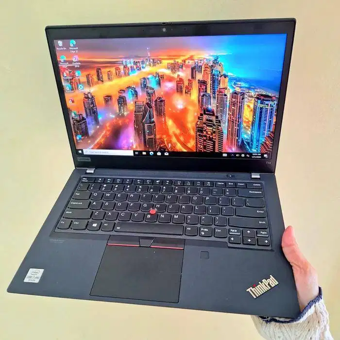 Laptop Lenovo Thinkpad T14 Core i5- 10310u Ram 16gb 14inch N-CC