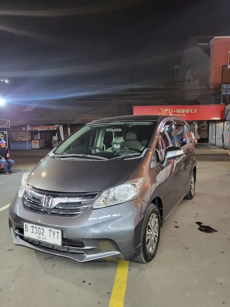 Honda Freed 2014 Bensin