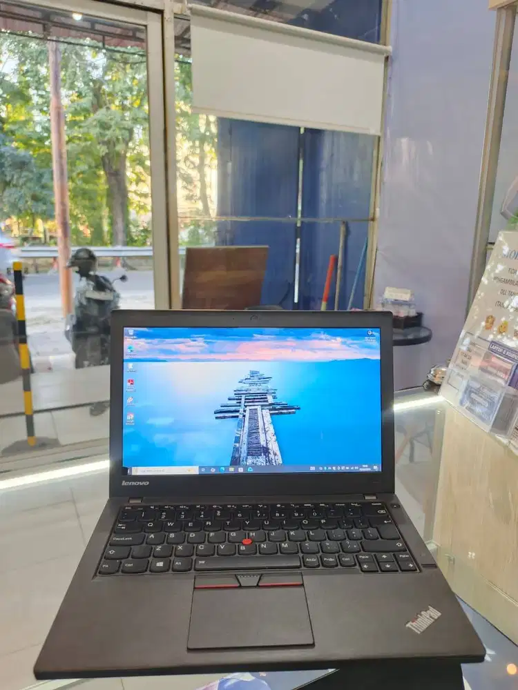 Laptop Core i5 Slim Ringan Murah