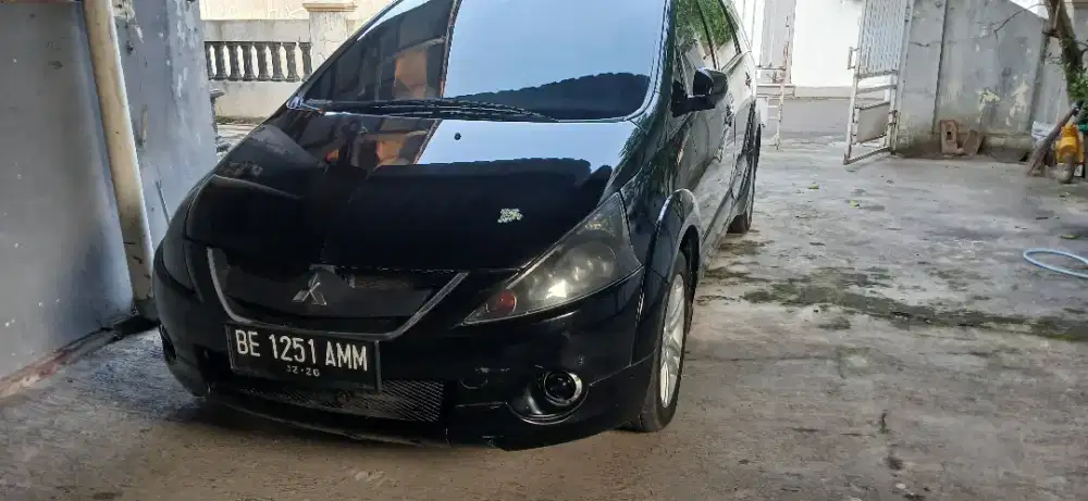 Mitsubishi Grandis GT