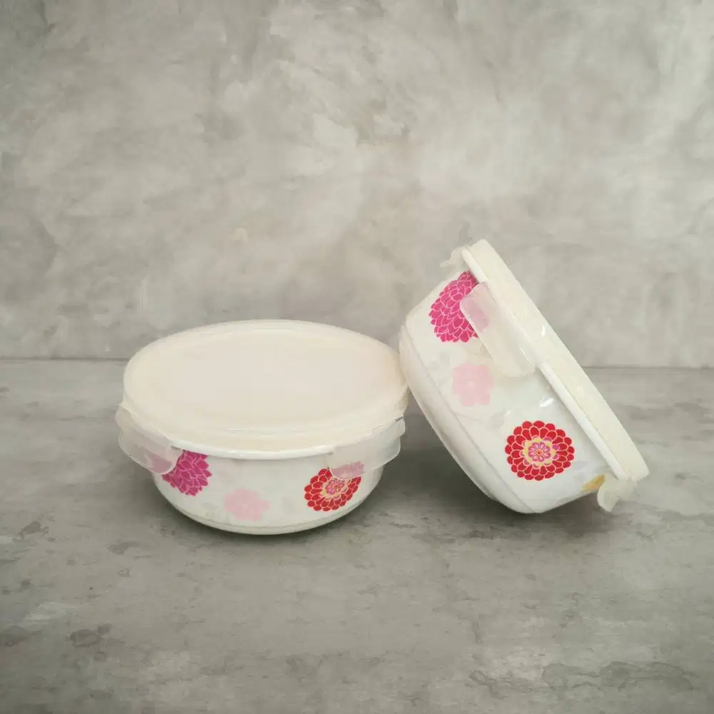 Bowl with Lid - Premium Porcelain by Zen and Lock (Small)