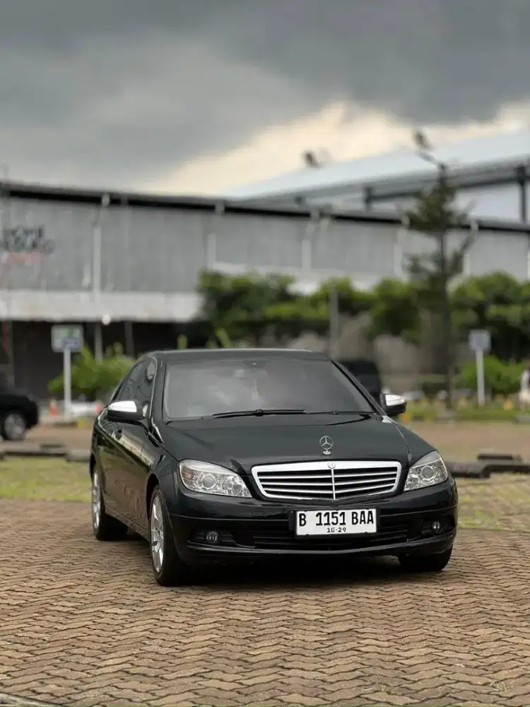 Mercedes Benz c200