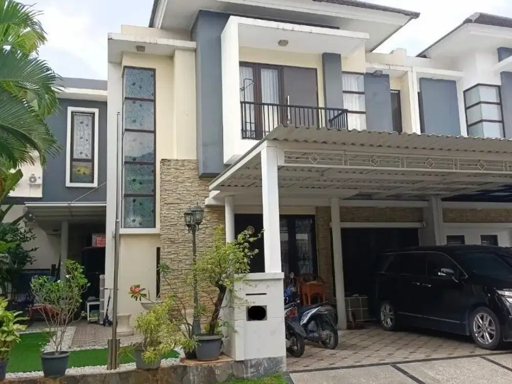 HOOK MURAH !!! Semi Furnished Luas 216m Full Renovasi Di Asera Harapan Indah
