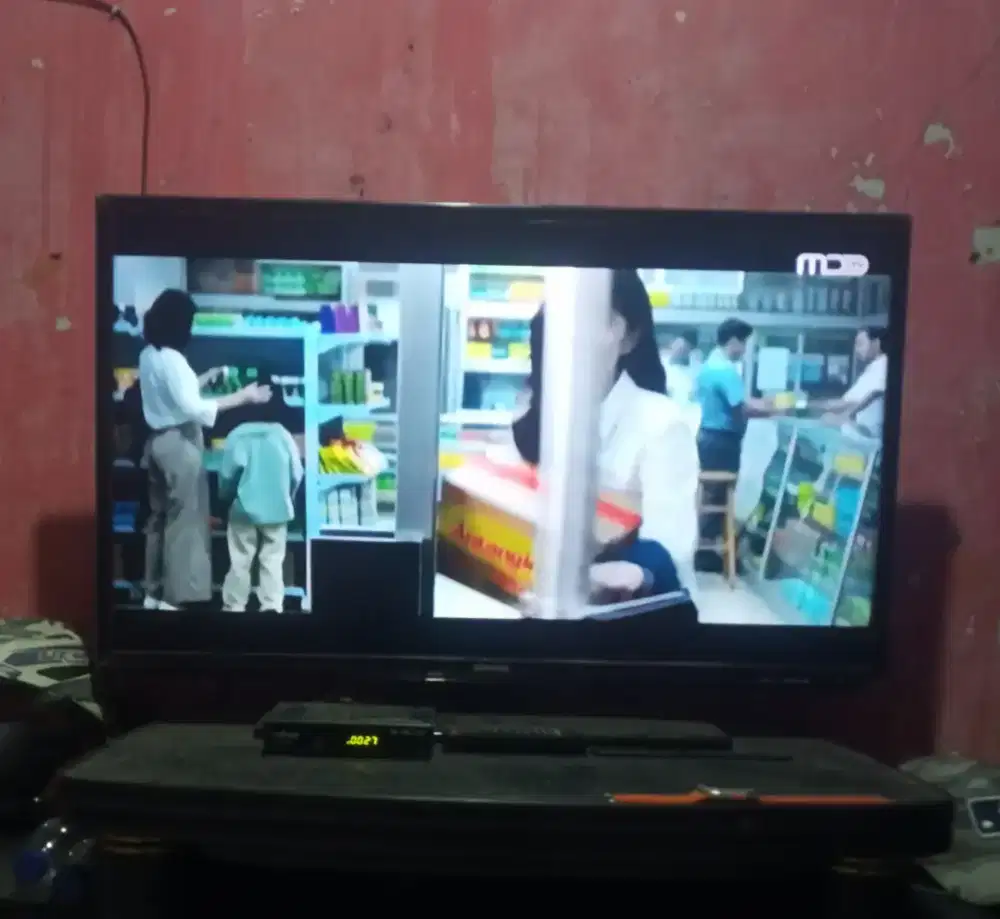 Tv LED Samsung 38 inci + Sttb Advan