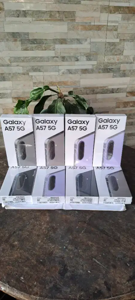 Samsung A57 baru 12 256