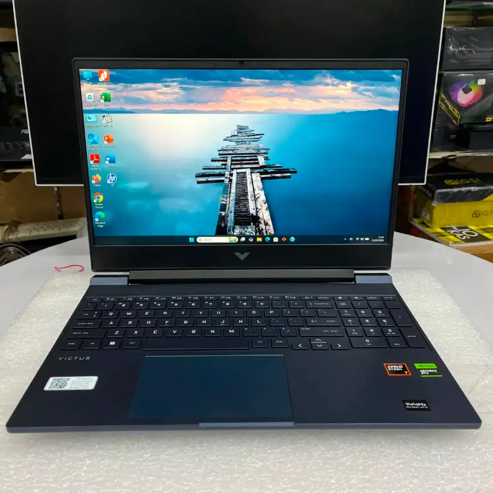 HP VICTUS GAMING 15-fb2556ax Ryzen 7-8845HS|8GB|512GB|RTX 4050-6GB