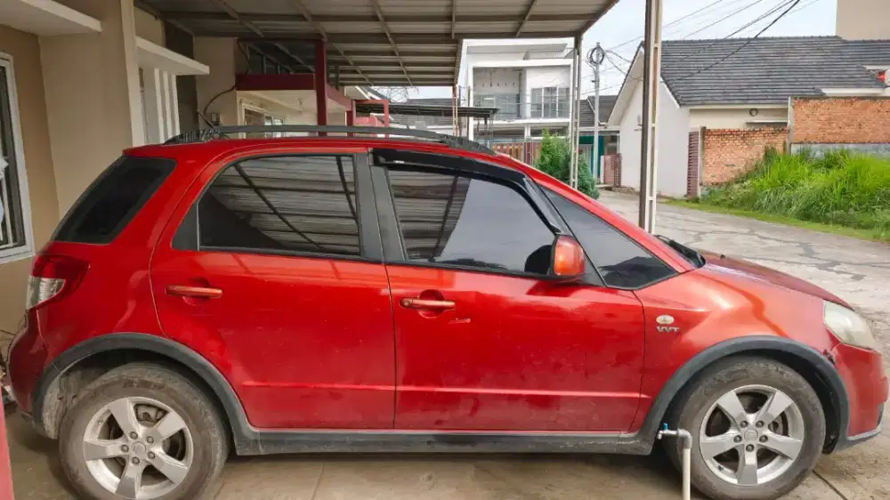 Dijual Mobil Suzuki X-Over SX4 Tahun 2010 Matik