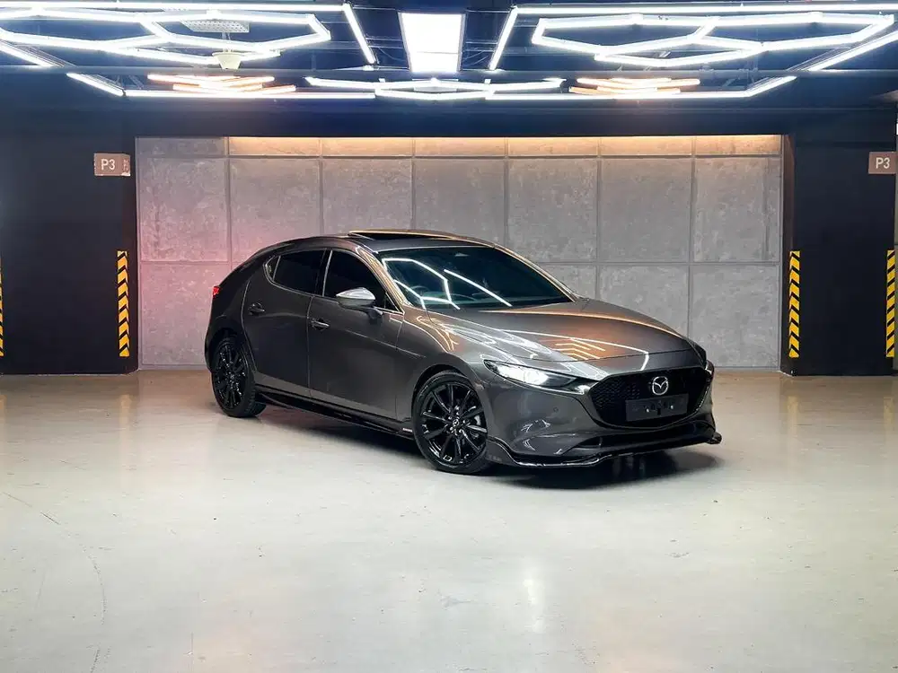 Mazda 3 2.0 Skyactive G Hatchback A/T Nik.2023