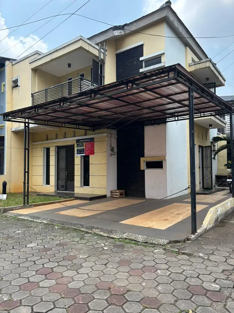 Dijual Rumah Di Bellavista Townhouse