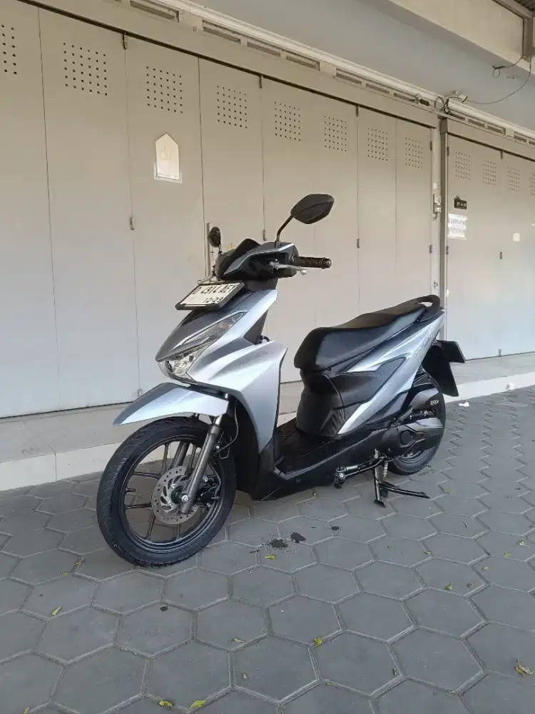 Honda beat deluxe cbs iss 2024