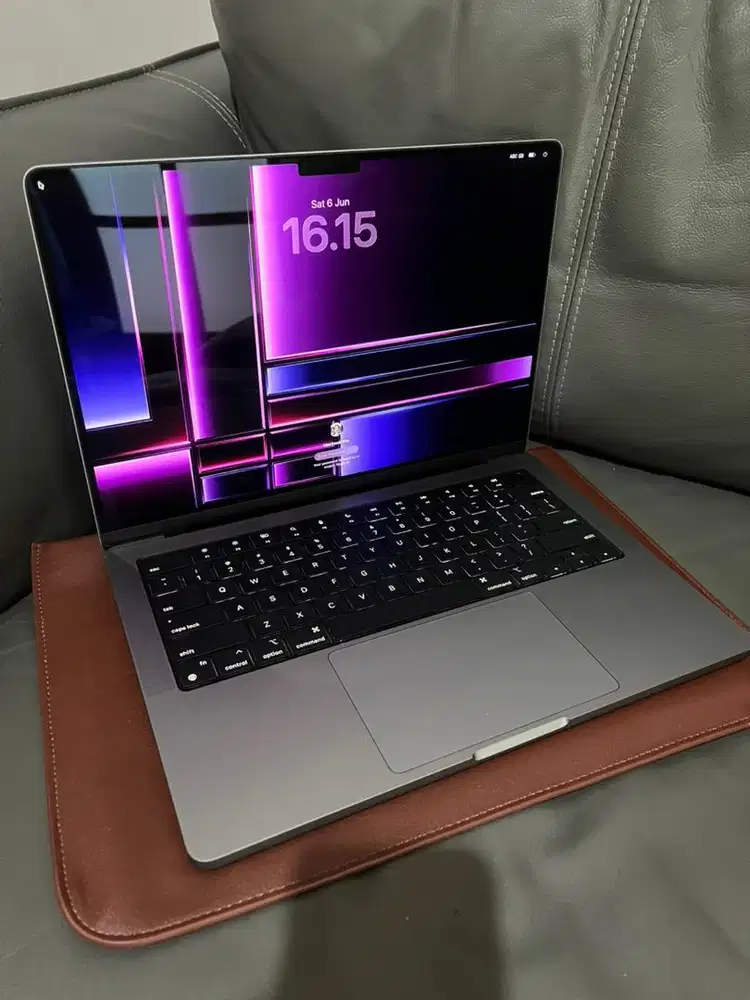 Mcbook Pro M1 14
