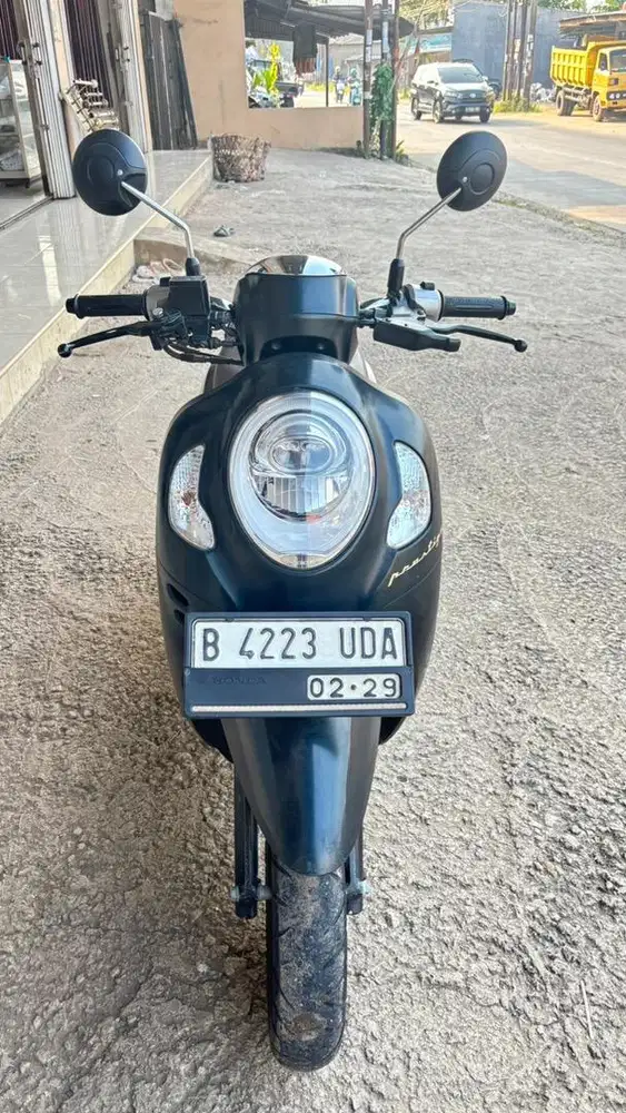 HONDA SCOOPY PRESTIGE 2024