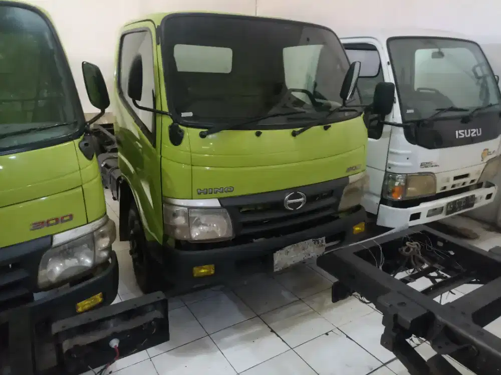 Hino Dutro 130HD tahun 2017 Euro 2