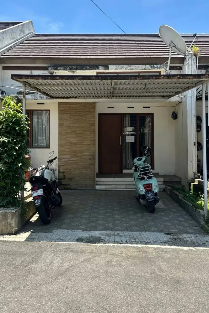 di jual rumah best lokasi bagus siap huni dalam komplek di awani