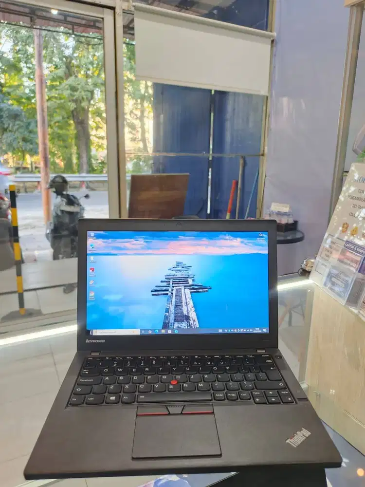 Laptop Core i5 Slim Ringan Murah