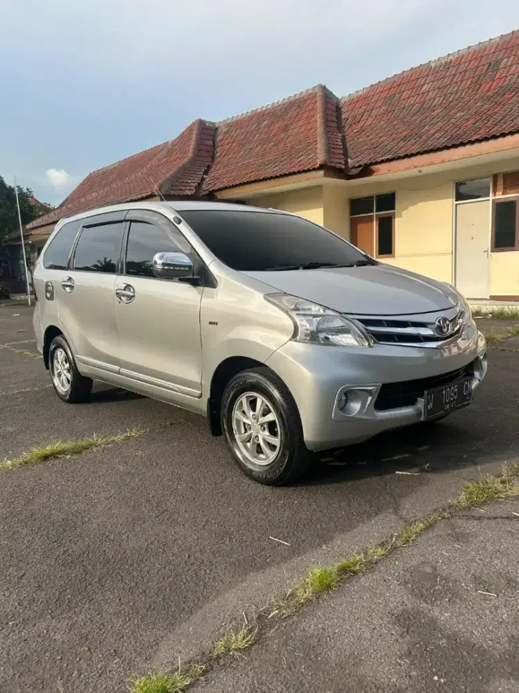 TOYOTA AVANZA 1.3 G Manual 2012