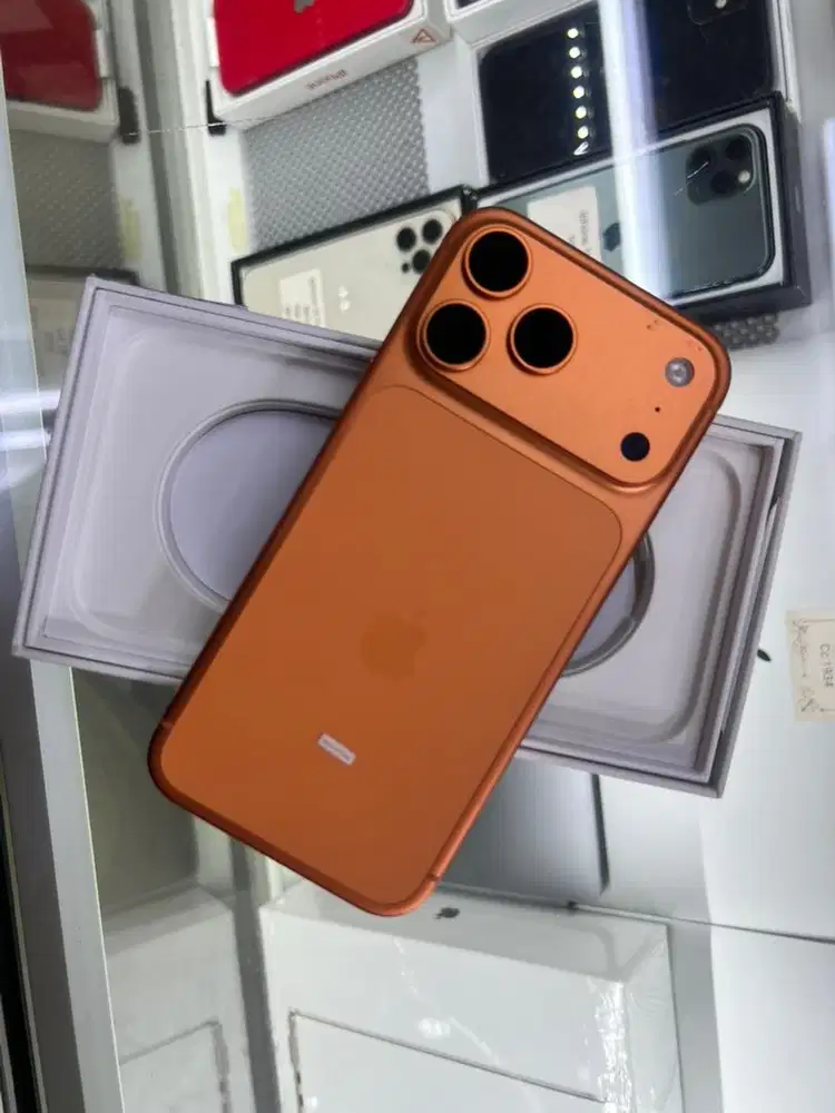 Iphone 17 Promax 256GB Resmi Bli Bli Garansi On-October 2026