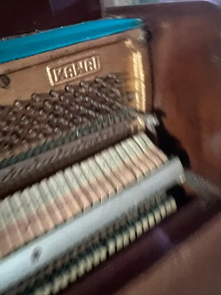 Piano Kawai jadul