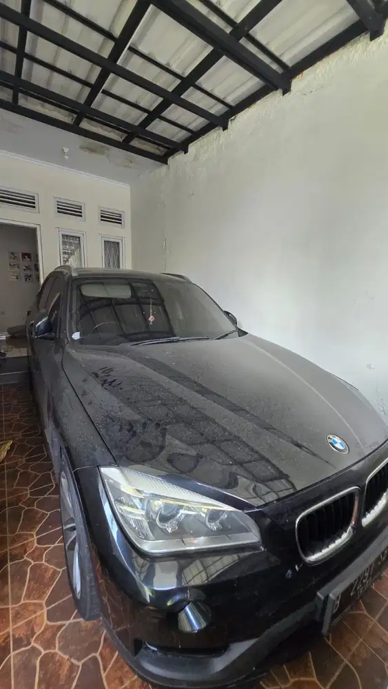DIJUAL MOBIL PRIBADI BMW X1