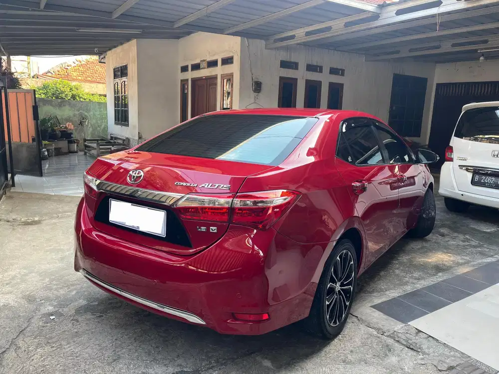 Toyota Corolla Altis 2015 Bensin