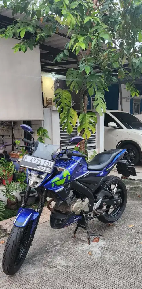 Yamaha Vixion Movistar