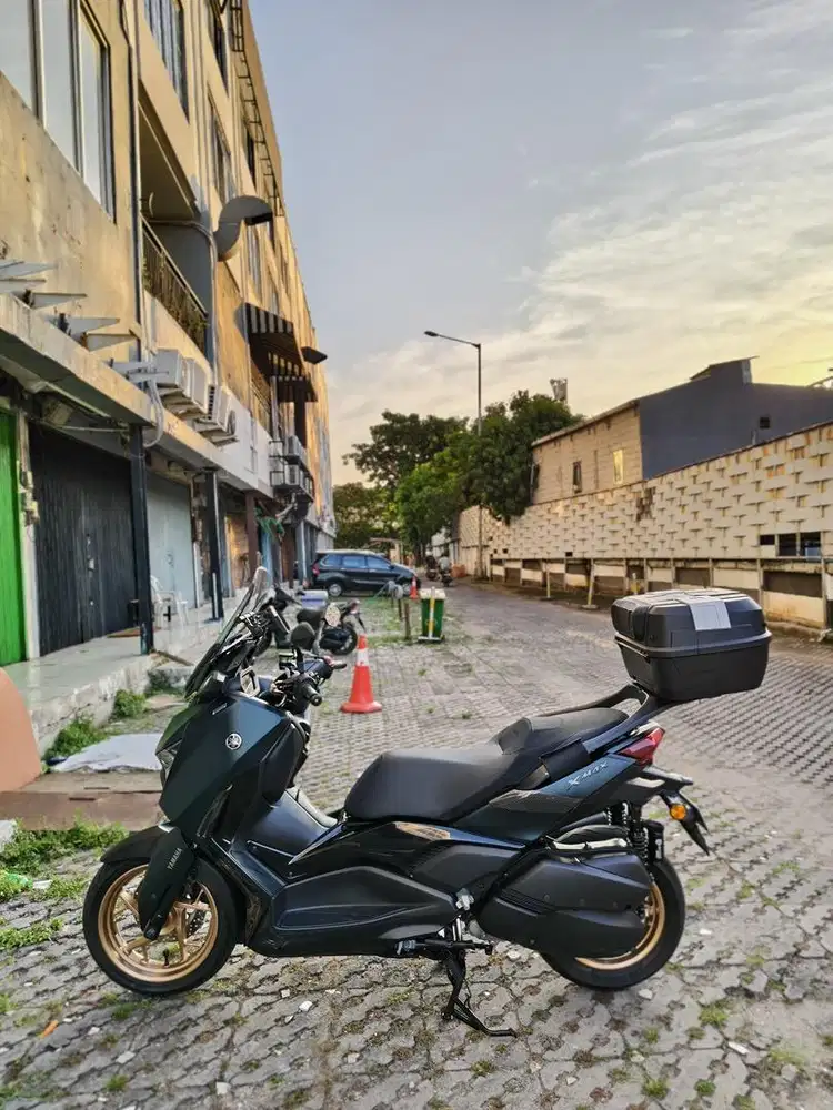 Dijual cepat Xmax Connected 2022