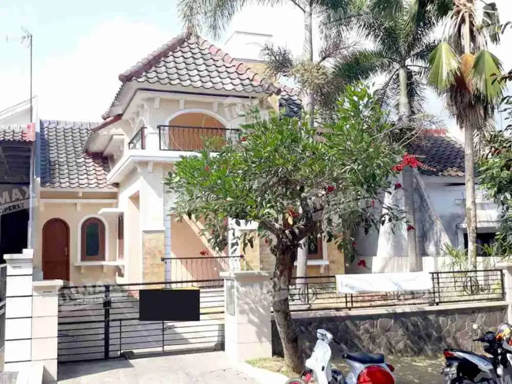 Rumah 4 Kamar tidur Villa Puncak Tidar  Terawat Ada Halaman belakang  Dekat Kampus MACHUNG dan Elpico Food Park