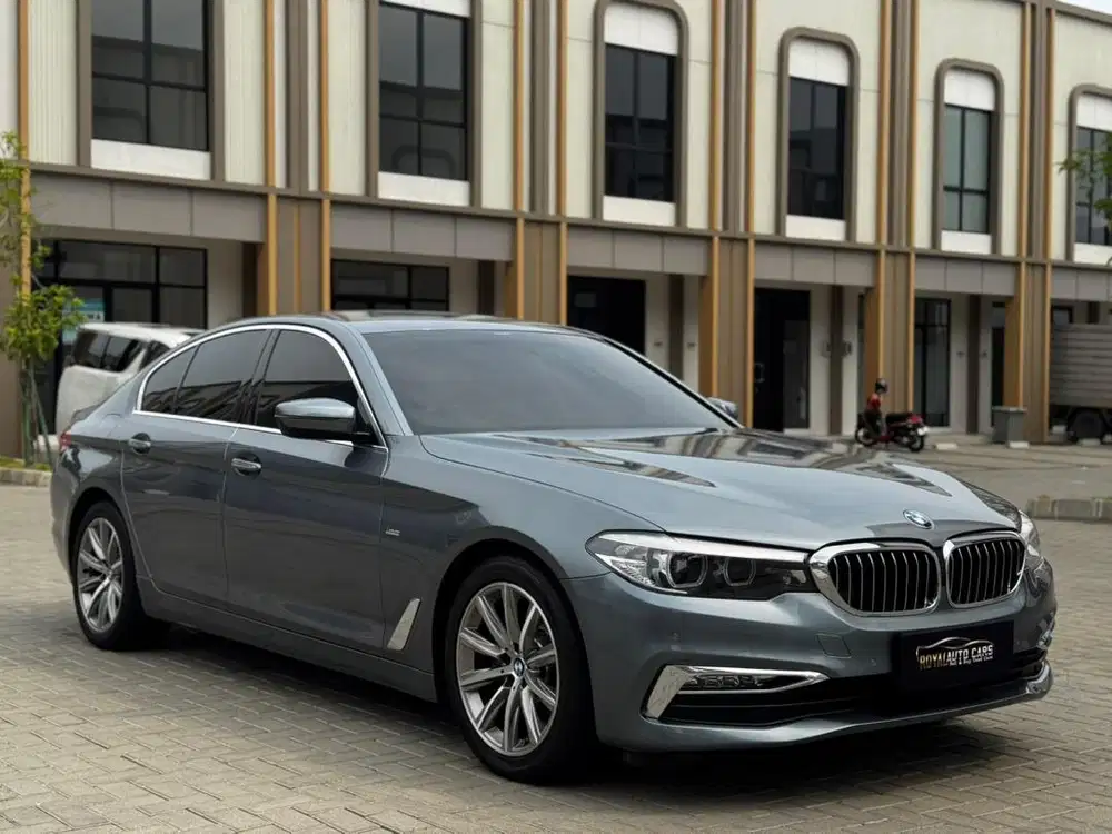 BEST CONDITION!! BMW 520i Luxury Line G30 2018