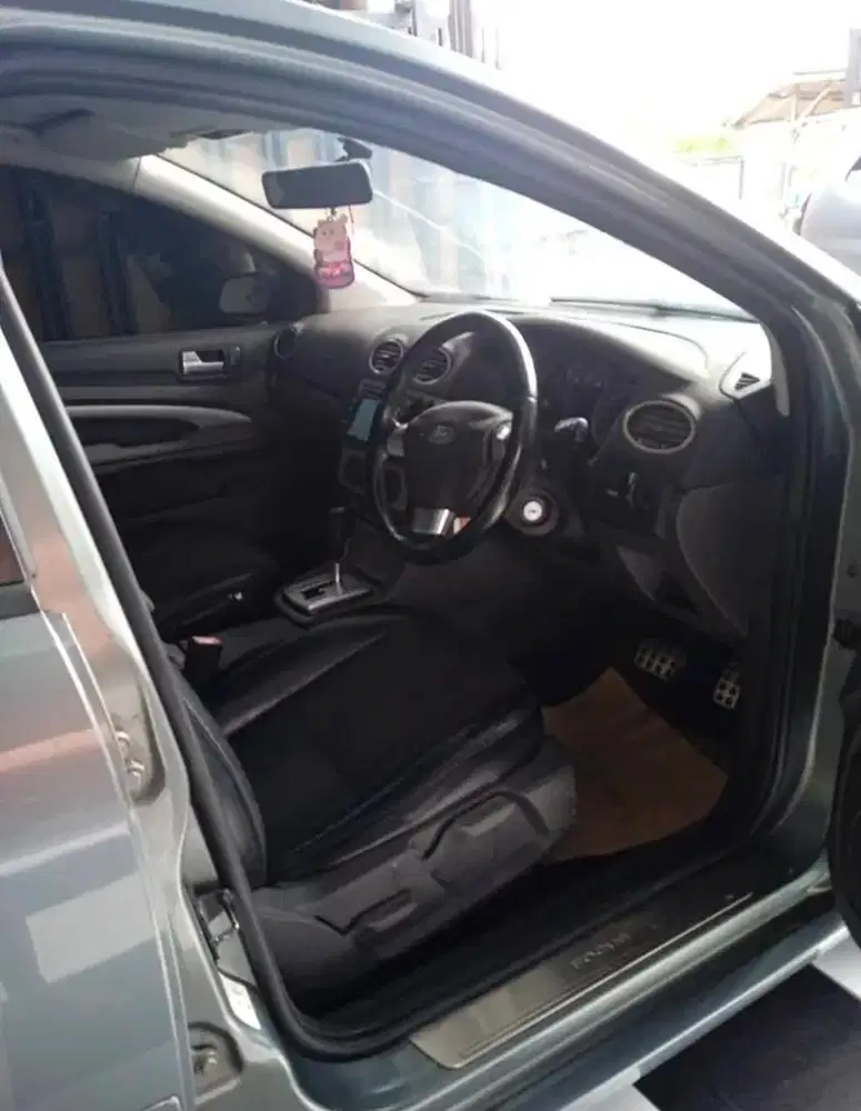Ford Focus 2005 Bensin lengkap pajak off 2x