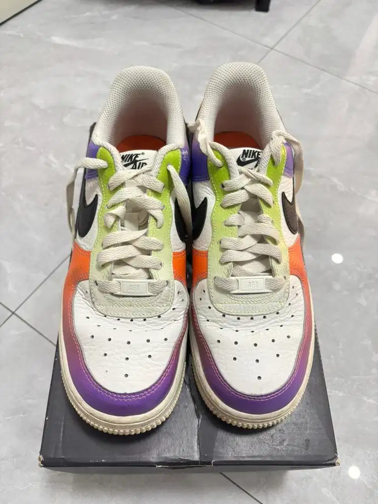 NIKE AIR FORCE 1