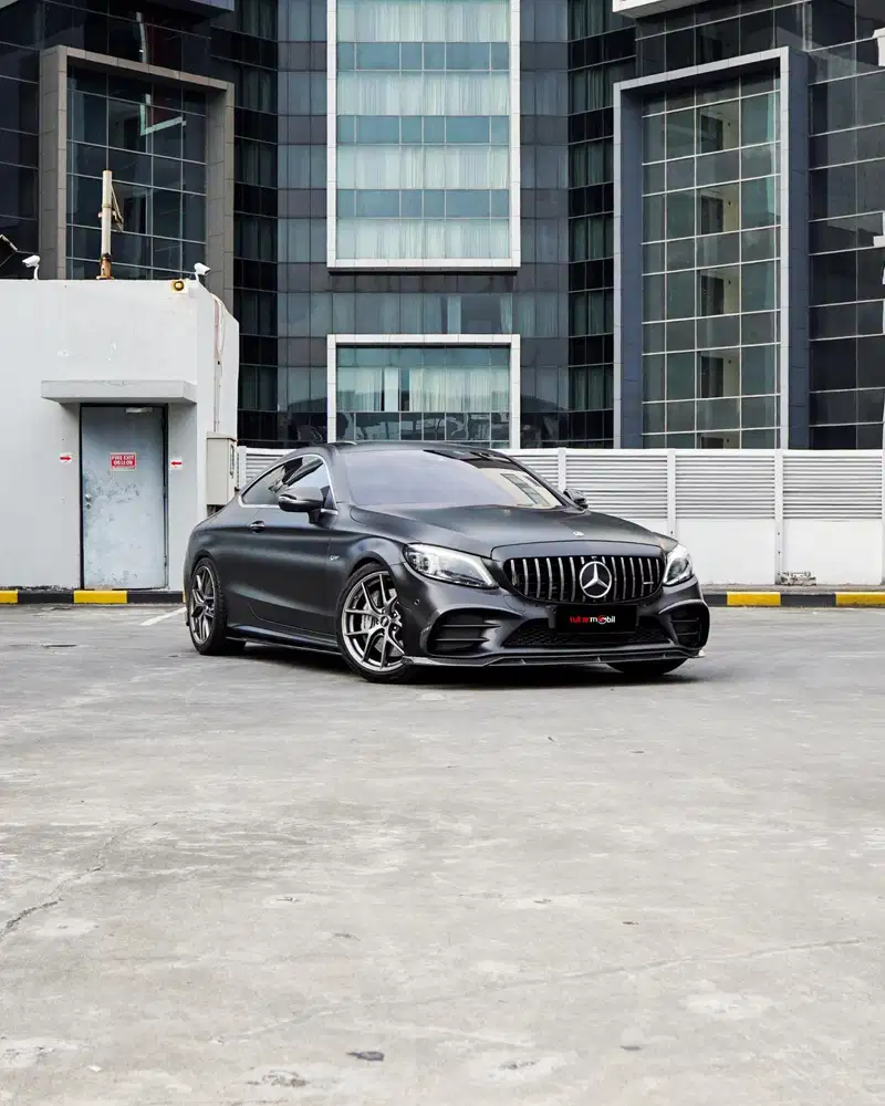 MERCEDES BENZ C43 AMG COUPE THN 2019