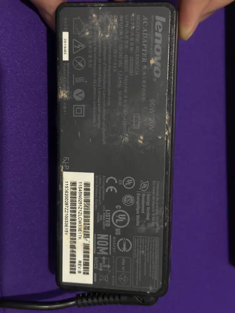 Charger Laptop Lenovo 90 Watt Original