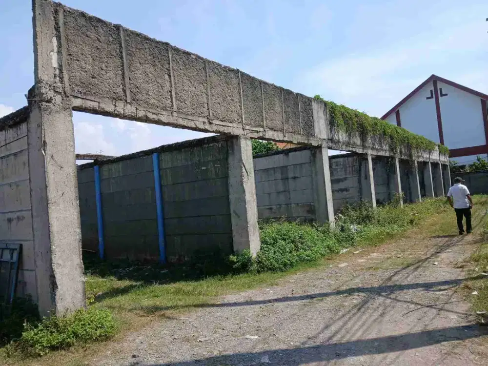 Dijual Murah Kavling 9000m2 di pinggir Jalan Pasar Kemis