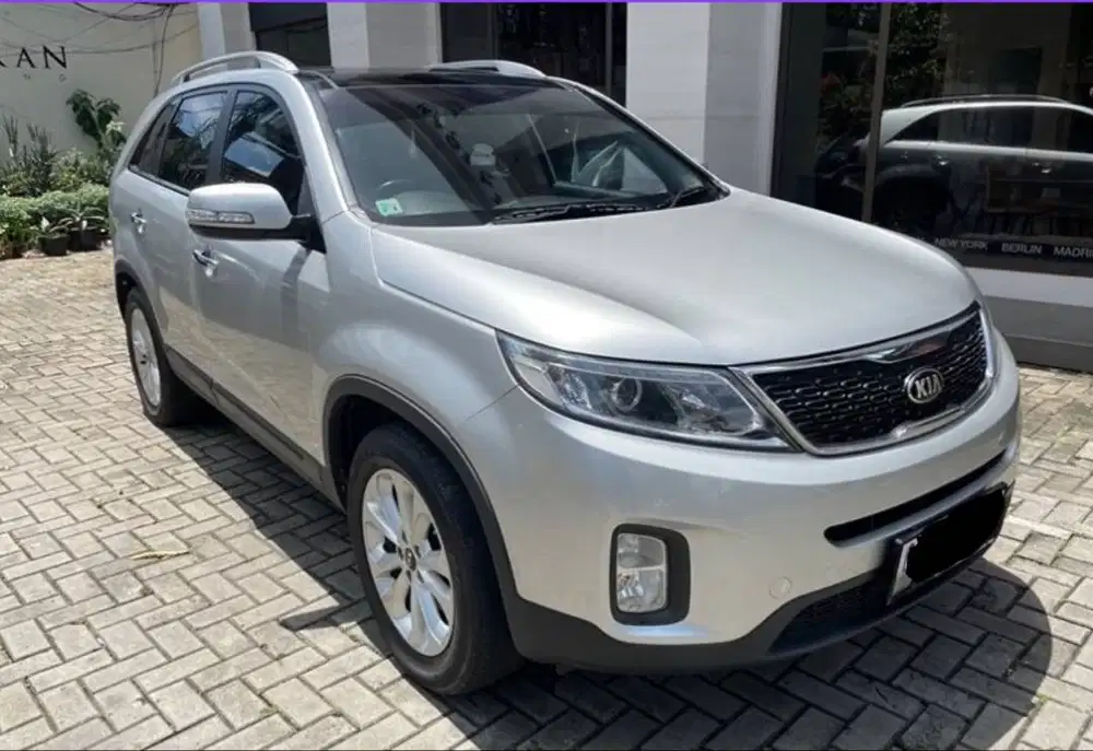 For Sale KIA Sorento 2013 2.4 A/T 16V Panoramic ex Diplomat