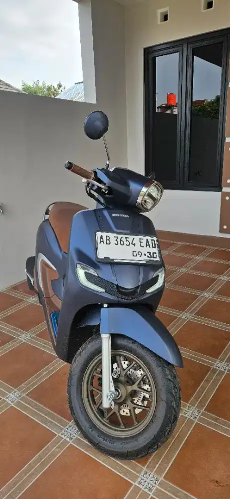 Honda stylo biru milik pribadi
